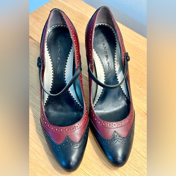 Vintage Bandolino classic leather brogue 40’s style heels - Picture 3 of 9